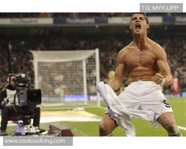 足球明星C罗夫人揭秘生活背后的故事与时尚选择